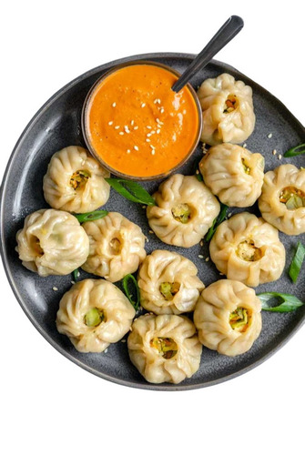 Standard Cafe Veg momos 28gms