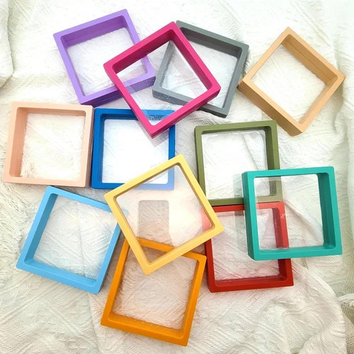 Picture Frame - Features: Battery Management Systems