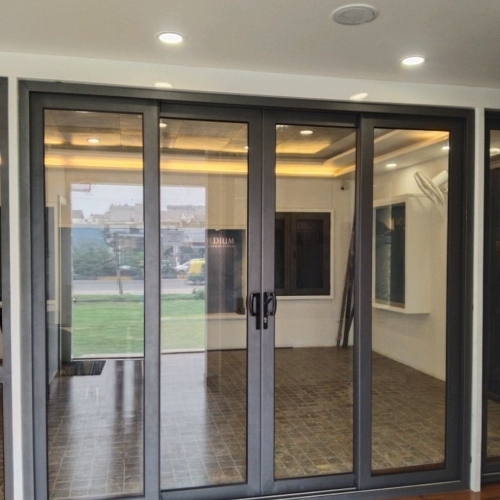 Aluminium sliding door