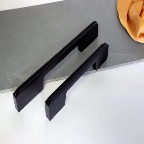 cabinet door handles 