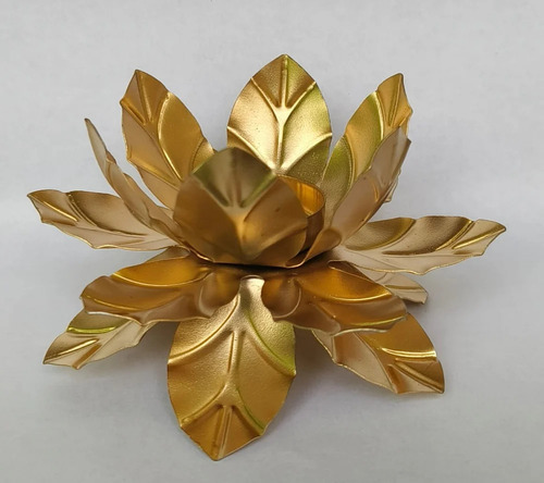 Iron Candle Holder - Color: 1