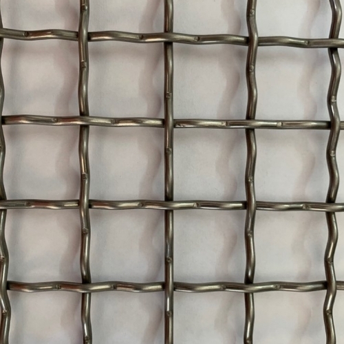 Double crimped wire mesh