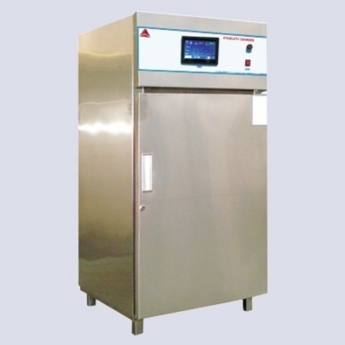 Vacuum oven