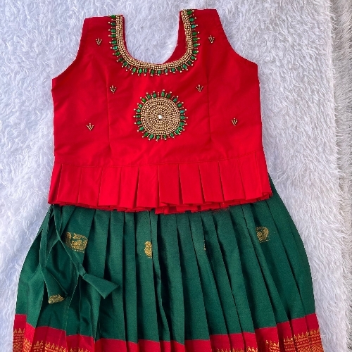 Designer kids pattu pavadai