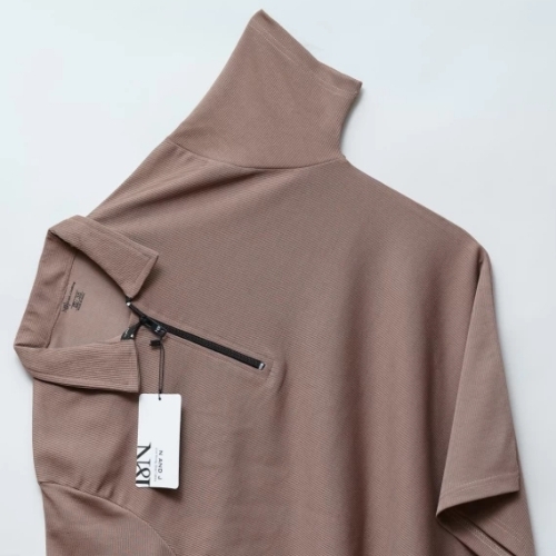 Brown polo tshirt