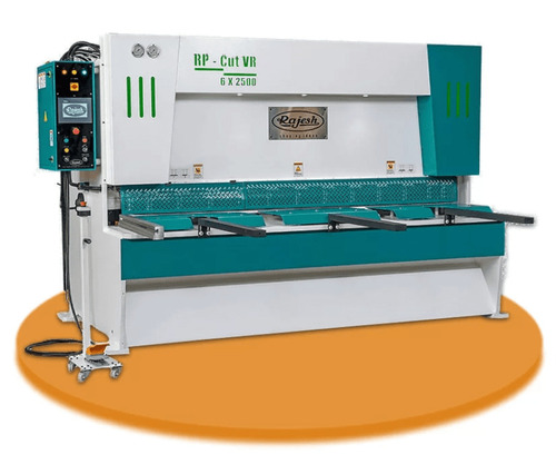 Hydraulic Shearing Machine - Automatic Grade: Automatic