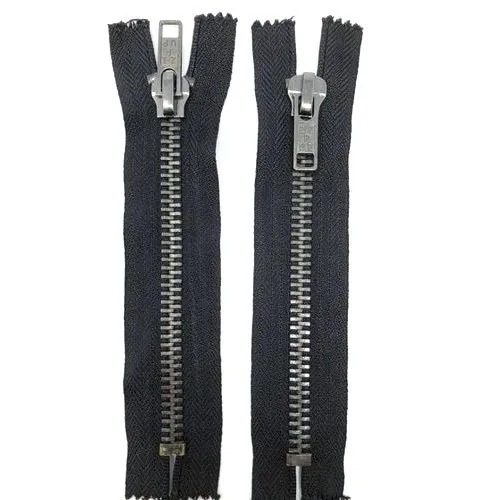 Garment metal zipper