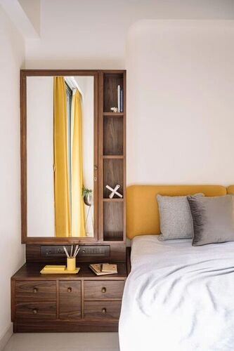 Wooden Mirror Dressing Table
