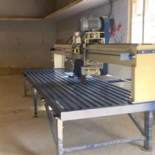 Marble cutting machine 