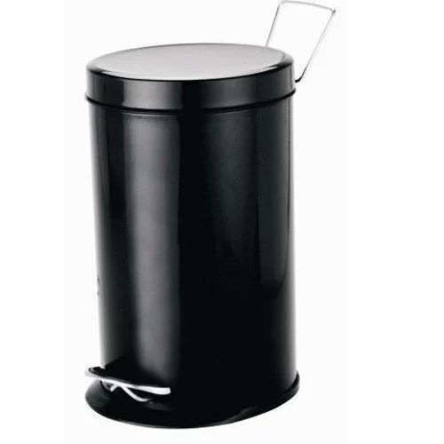 Pedal Garbage Bin