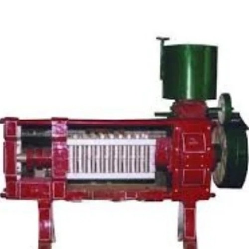 9 Bolt Oil Expeller Machine