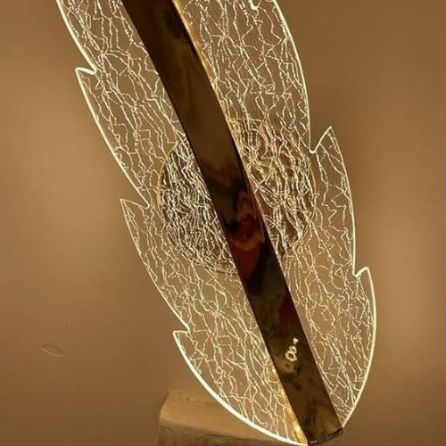Modern Artistic Leaf Design Led
