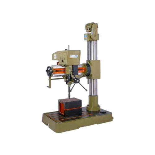Industrial Radial Drilling Machine