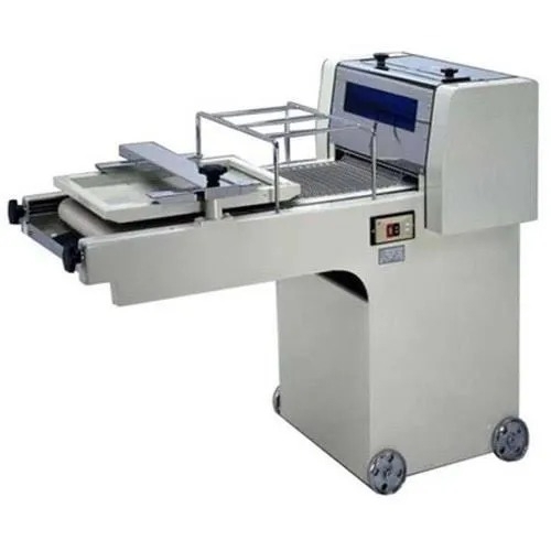 Bread Toast Moulder 