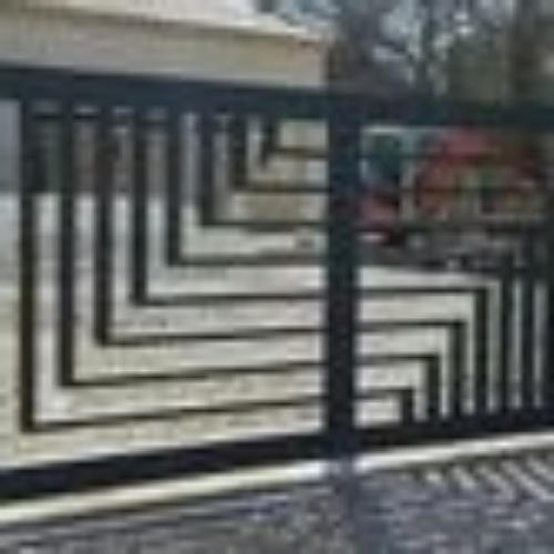 Steel Gate .