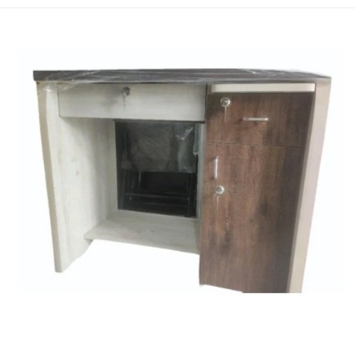 2.5 Ft Plywood Office Table