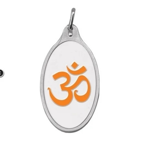 5.11gSilver colour pendant om