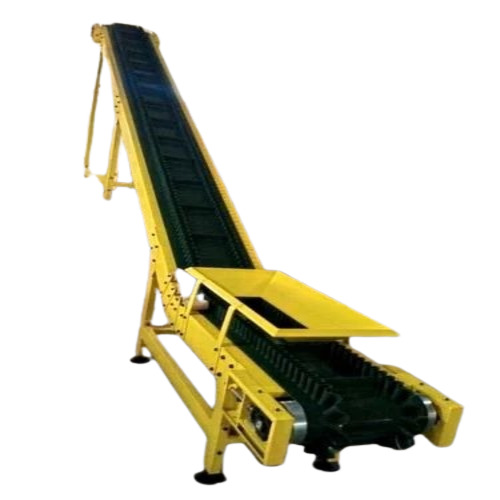 Cleated Inclined Conveyor