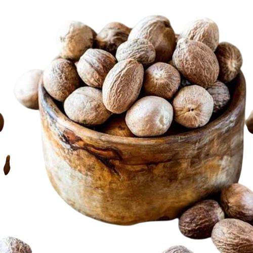 Natural Dried Nutmeg