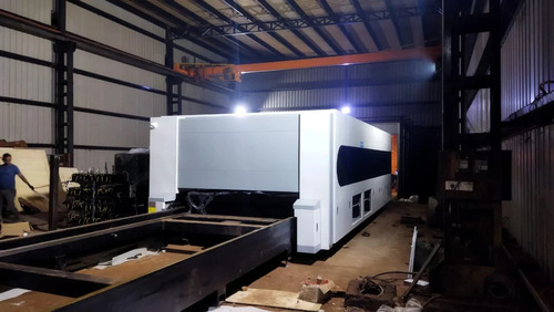 6kW CNC Laser Cutting Machine