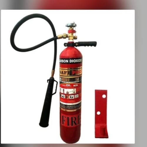 Safepro make fire extinguisher co2 type 6.5 kg