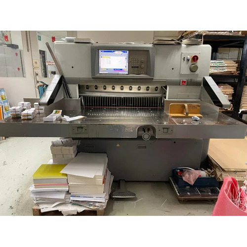 POLAR 92 XT Built Year 2006 Used Paper Cutting Machine