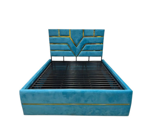 Luxurious Upholstered Queen Size Bed