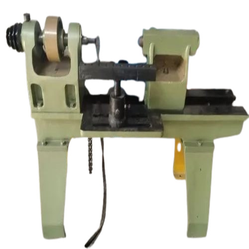 4.5 Feet Spinning Lathe Machine