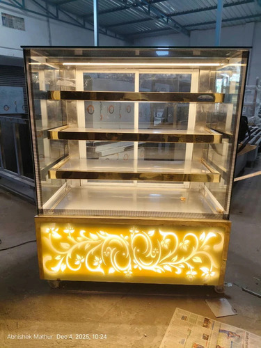 Rectangular Cake Display Counter