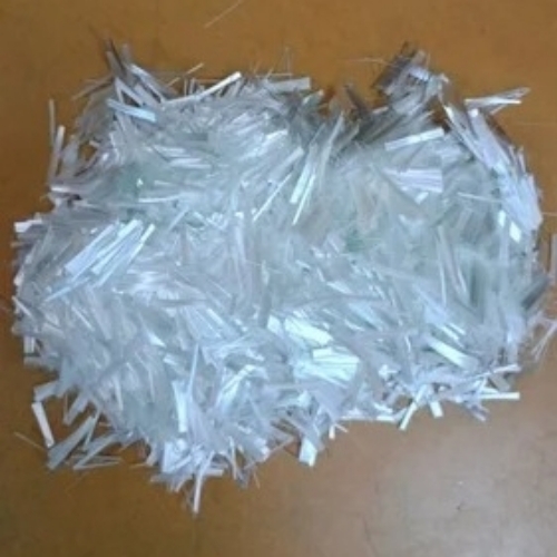 White Fiberglass Chopped Strand - Polyester Resin Compatible, White Color, Randomly Oriented Strands, High Tensile Strength, Good Flowability