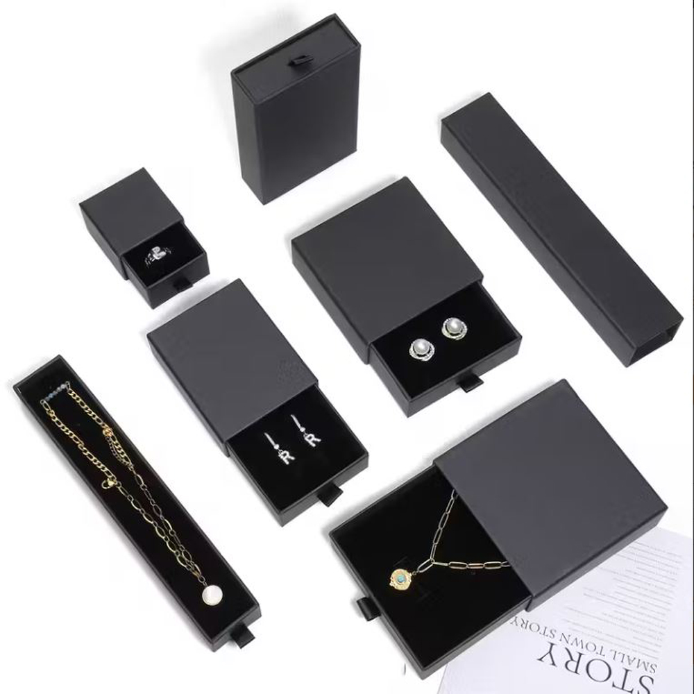 Premium Jewellry Box - Color: Multicolor