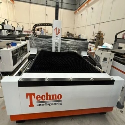 3000w Fiber Laser Metal Cutting Machine - Cast Iron, Silver Metal, Automatic