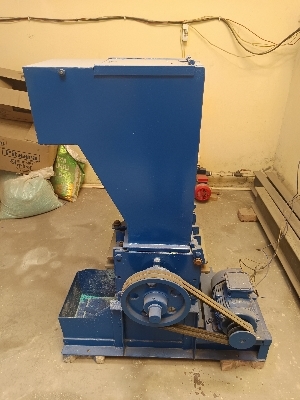 Plastic Scrap Grinder - Automatic Grade: Manual