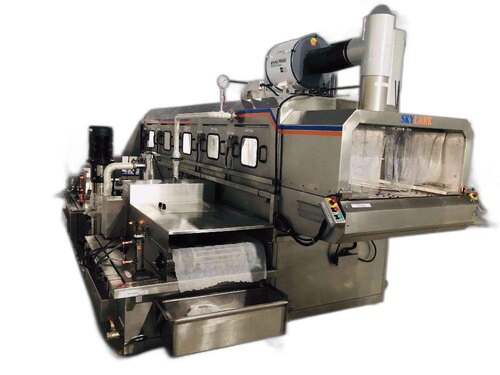 Industrial Conveyorized Component Cleaning Machine - Capacity: 10 T/hr