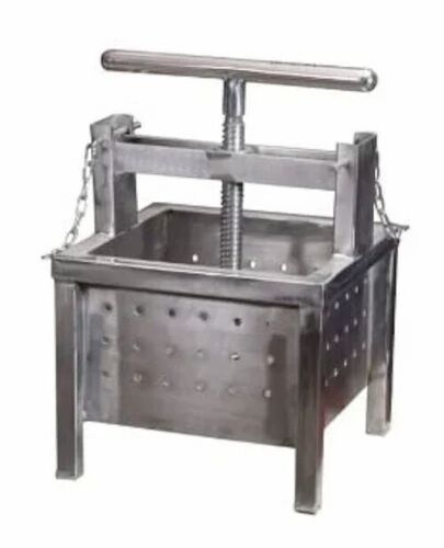 Manual Paneer And Cheese Press Machine