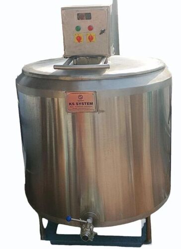 500 Litre Bulk Milk Cooler