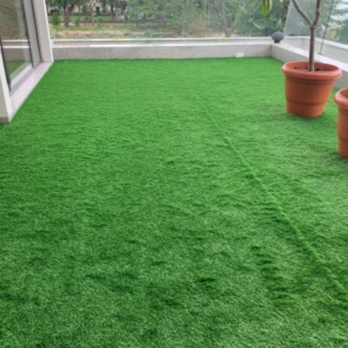 Artificial Grass - Durable Roll with Plain Pattern, Fine Finished | Green/Blue, Non Slip, Easy to Clean, Polished, Perfect Finish