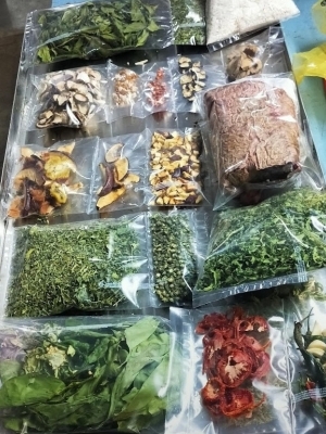 Dehydrated Vegetables - Dehydration Method: Vacuum Freeze Dryer