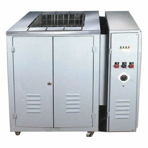 Plc Based Aqueous Cleaning System - 3 Phase, 4 Wire, 230 V, Customized Diameter | Electron Grade, PLC Based