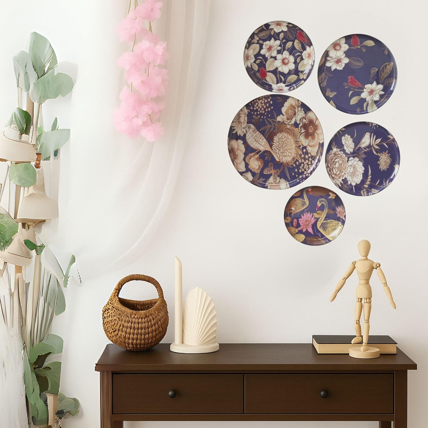 Ritualistic Oriental Blooms Wall Plates For Home Decoration - Color: Multi