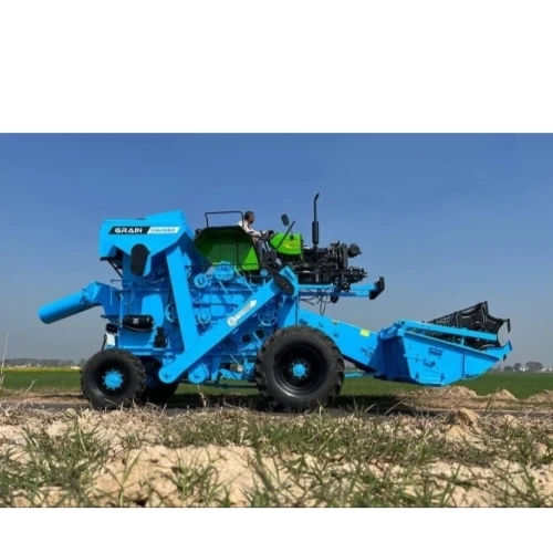 Punni tractor mounted combine harvester