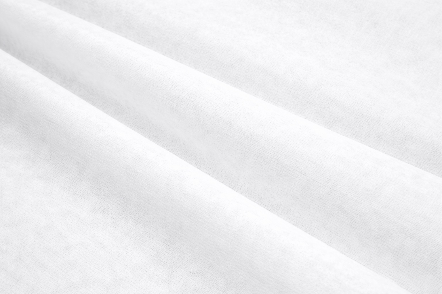 White Melt Blown Polypropylene Nonwoven Fabric Rolls - Hardness: Soft