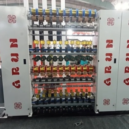 Covering machine