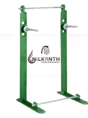 Metal Chair Bracket - Color: Green