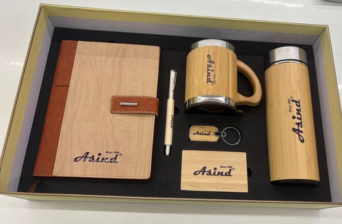 Corporate Gifts Set - Color: All