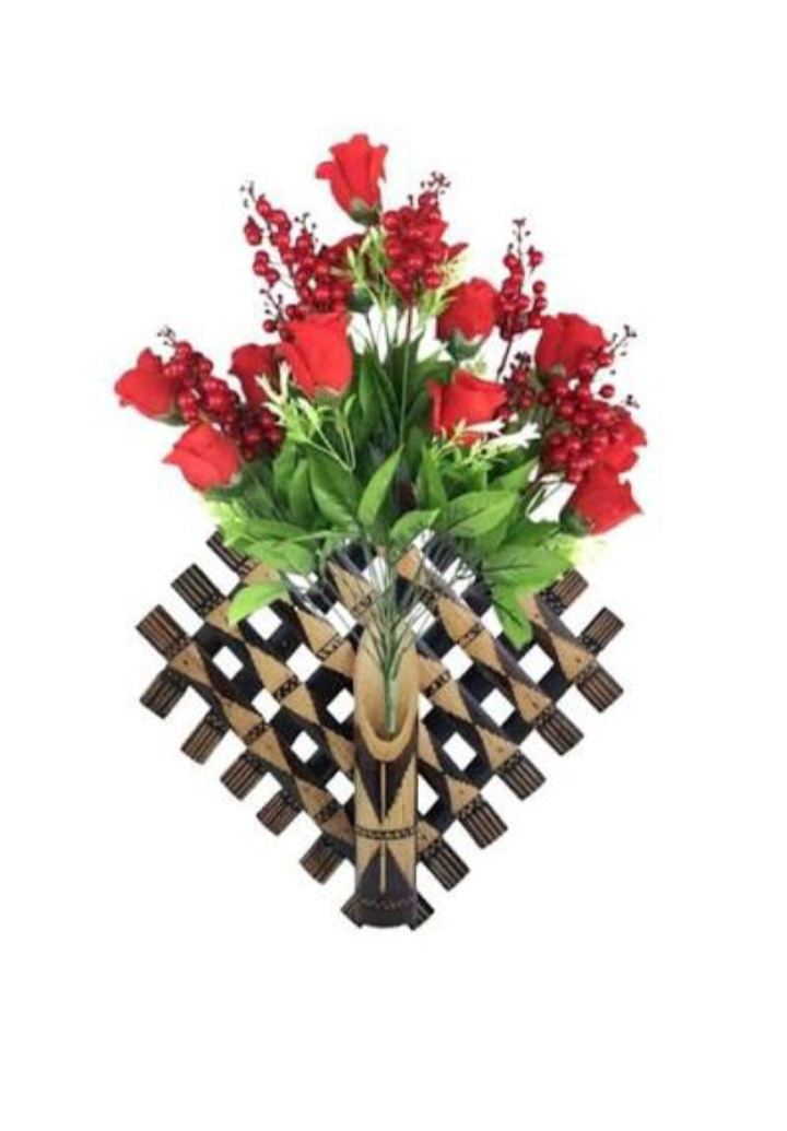 Bamboo Wall Hanging Flower Vase - Color: Multicolor