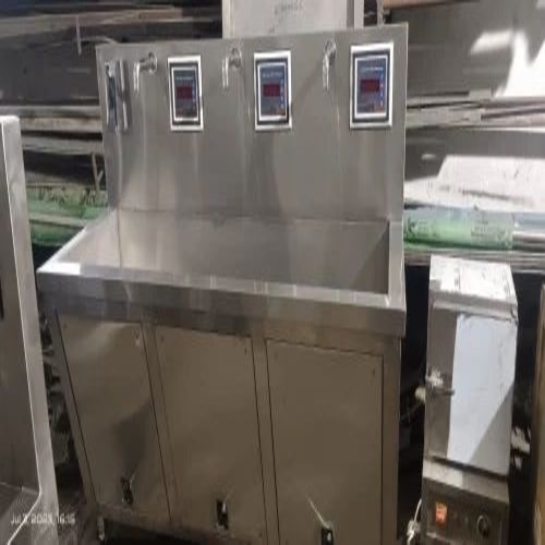 Surgical Scrub Sink Station (3 Bay)