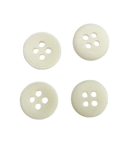 14L White Chalk Buttons
