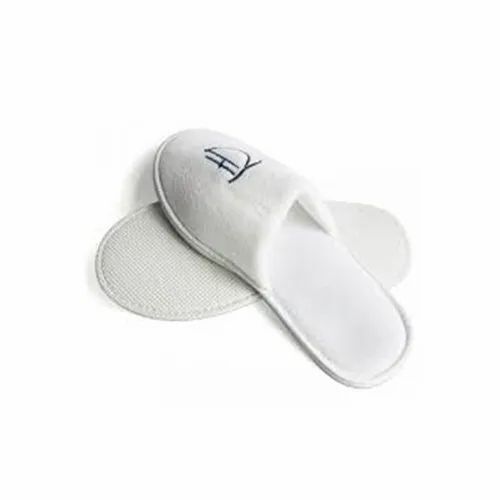 White Disposable Slipper By Aadhunik Marketing