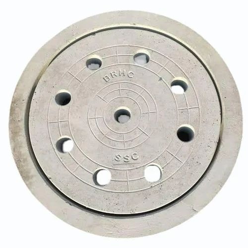 Rcc Manhole Cover - Concrete, 600x600 mm, Silver, Load Capacity 10-20 Tonne